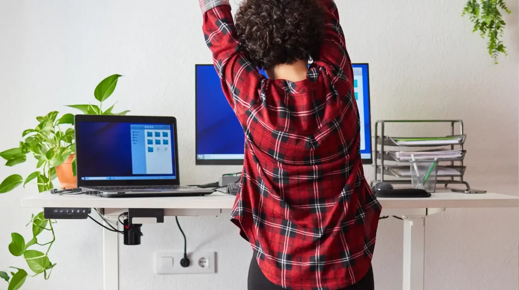 Arbeiten im Siten oder Stehen